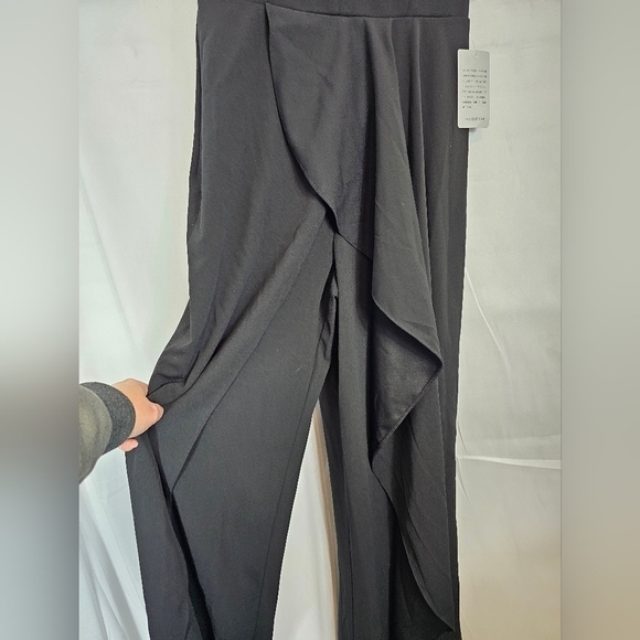 MARINA V-neck ruffled sleeveless formal size 6 black Jumpsuit NWT - Picture 5 of 11